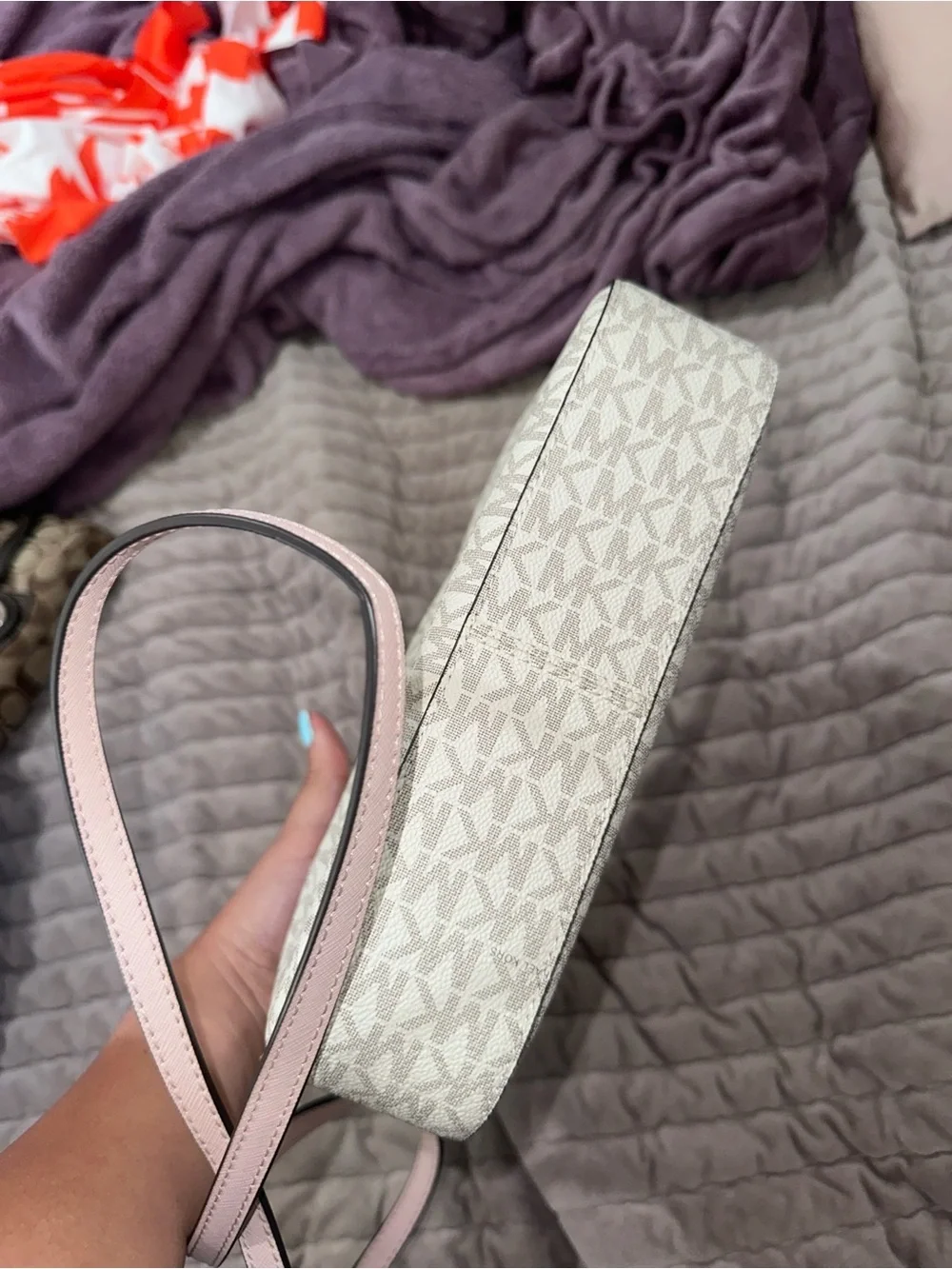 Michael Kors Crossbody